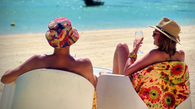 Beach Bar