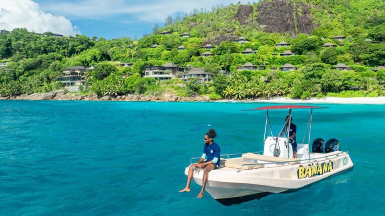 Banana Sea Club Private Warer adventures