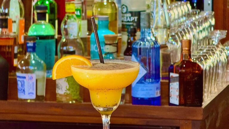 Banana Sea Club Beach Beach Bar